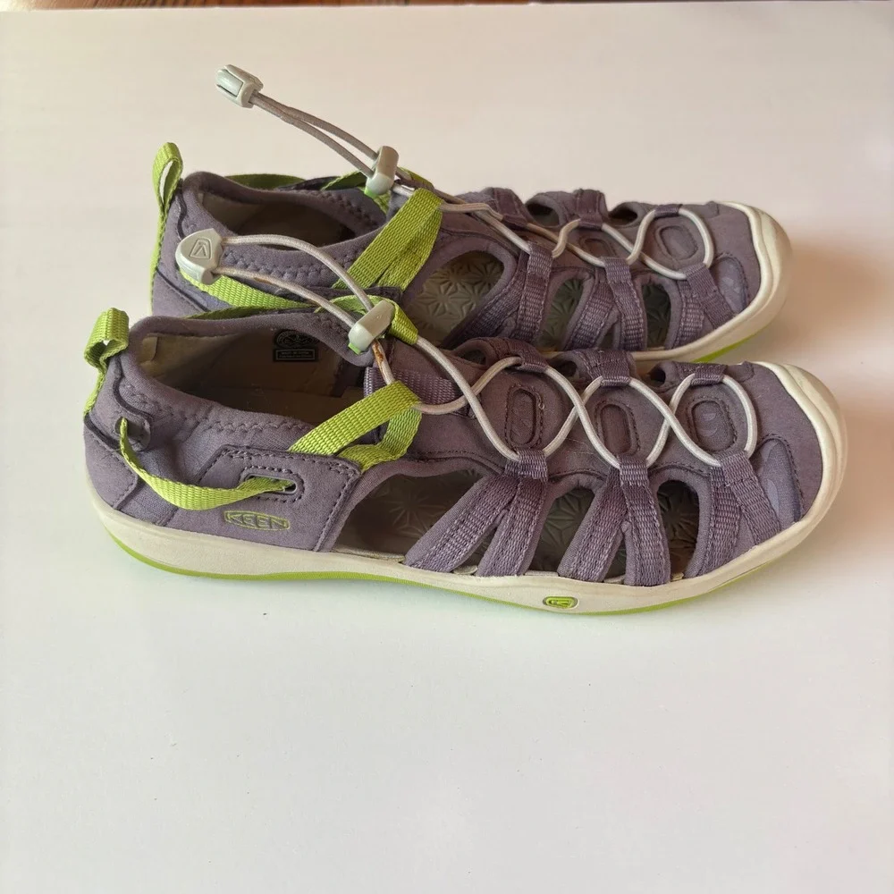 Keen Kids' Moxie Water‎ Sandals Purple Green Athletic Shoes Size 3 Youth Water